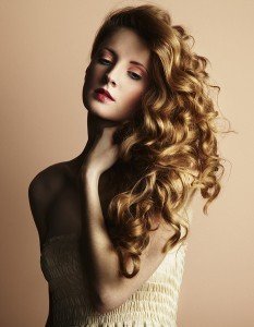 Un salon de coiffure à Lyon différent - Poppy Green Clémentine